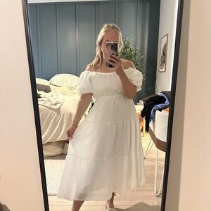 Elegant White Midi Puff Sleeve Dress